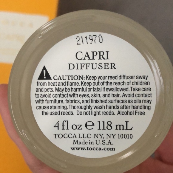 Tocca Capri Reed Oil Diffuser Home Fragrance - Picture 9 of 9